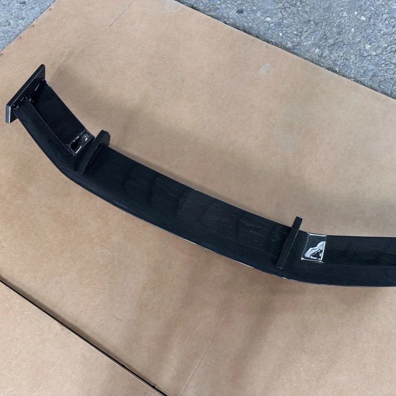 Used for GT Upgrade PRO Style Dry Carbon Fiber Rear Wing Rear Spoiler Component Rear Luggage Lip Spoiler